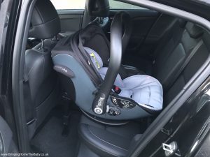 Evoluna Seat in Car